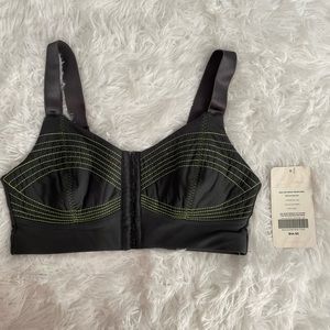 NEW fabletics sports bra